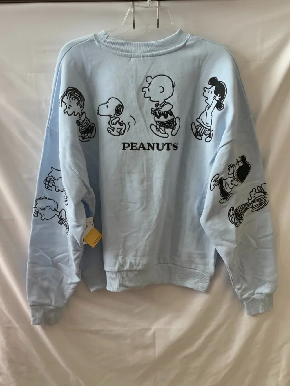 PEANUTS Snoopy & Friends Embroidered Crew Neck Sweater in Blue Sz MEDIUM - Picture 3 of 3